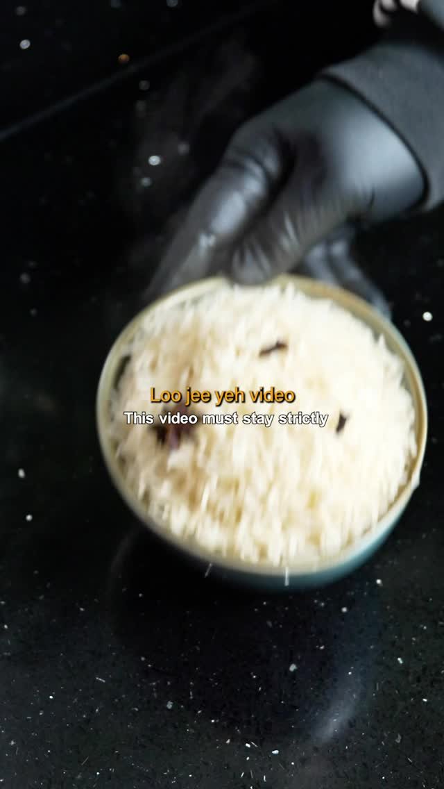 That same daig-style palak gosht, usually found only at Punjabi weddings